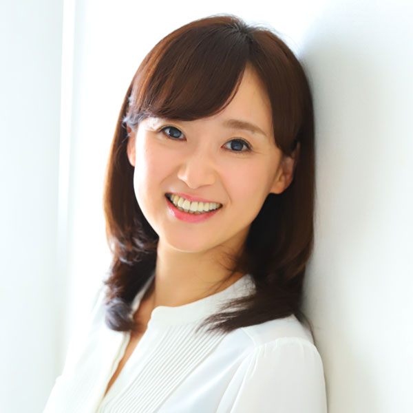 大里 希世