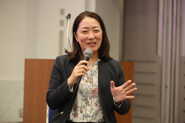 玉井 優子氏