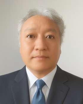 Shoji Komatsu