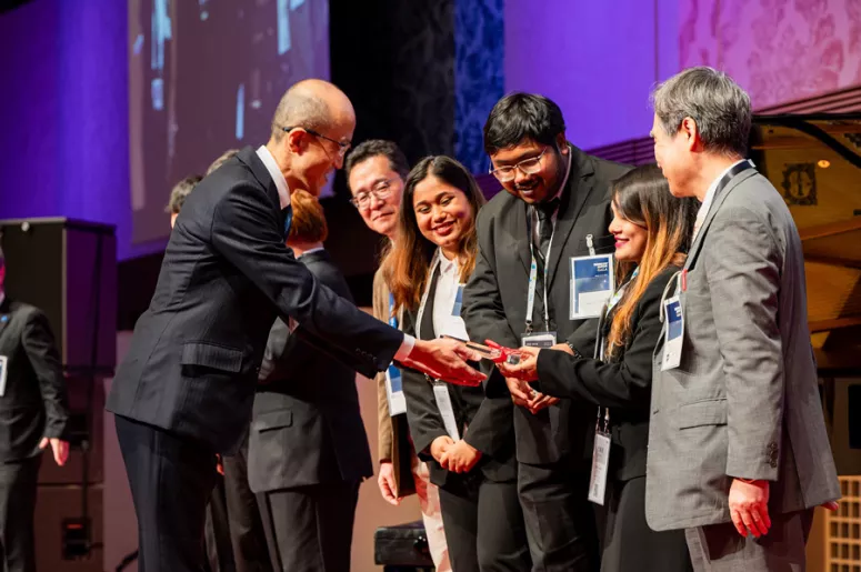 アカデミアAward 2023 表彰式 優秀賞 島根大学 藤田・吉田研究室