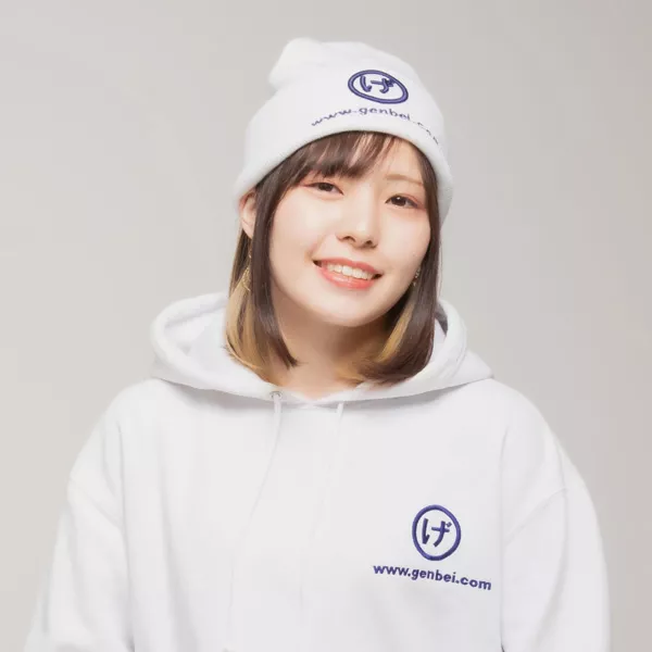 アシスタントMC：あおこ