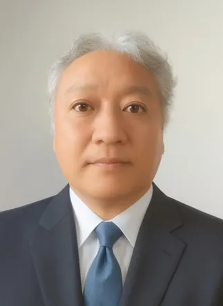 Shoji Komatsu